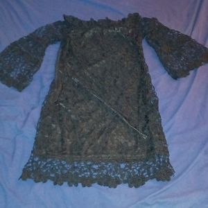 Auxo Black lace dress. Lacy cover and long sleeves. Side zipper.
